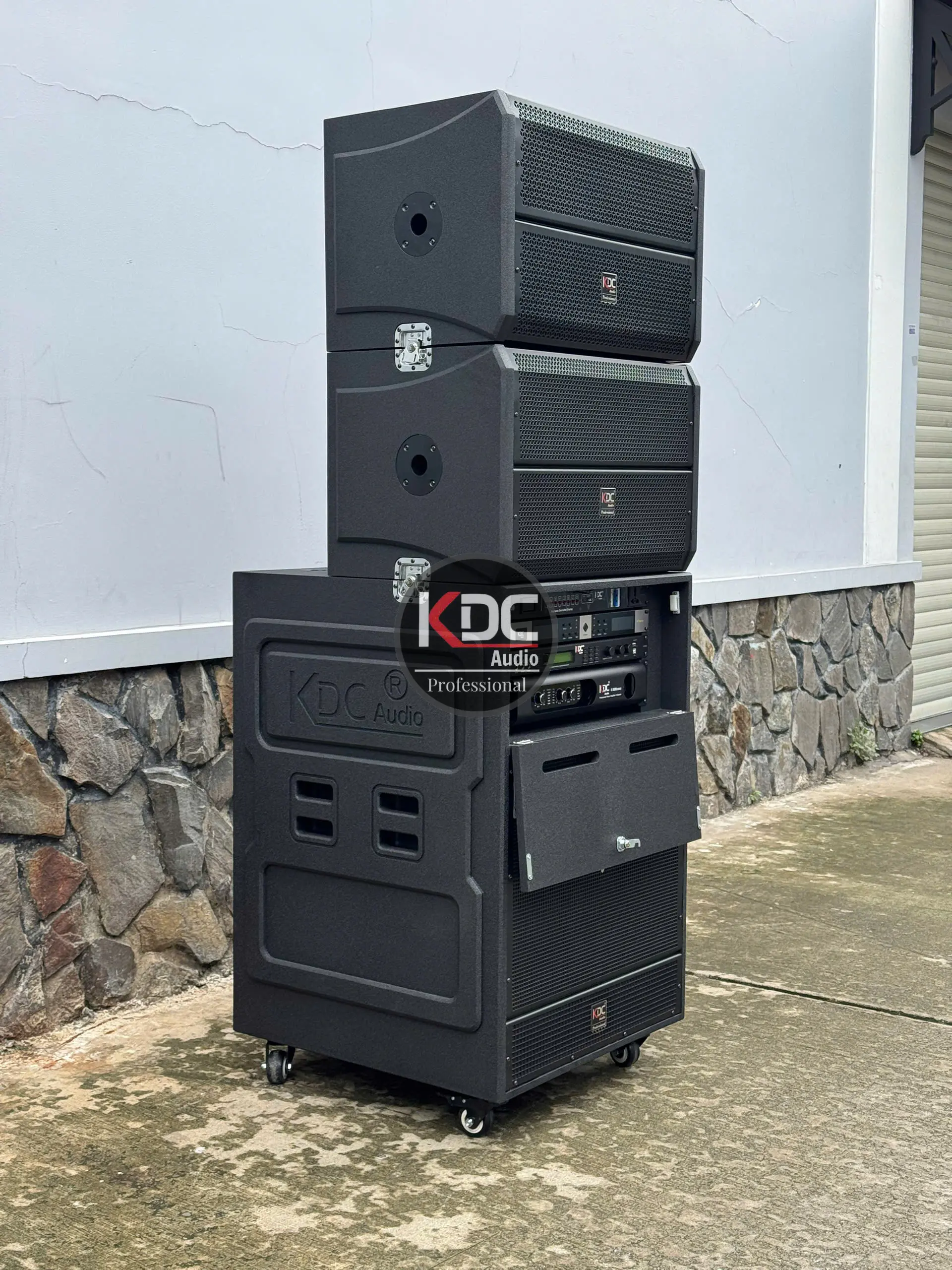 Loa kéo dùng Pin K-906F